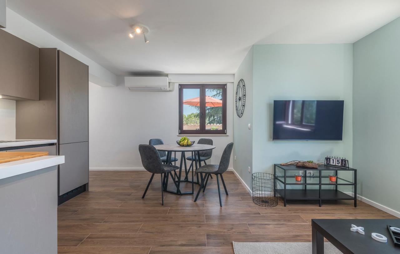 Novigrad Istria Just Renovated Stylish 2 Bedrooms Apartment Only A Few Steps From The Beach! מראה חיצוני תמונה