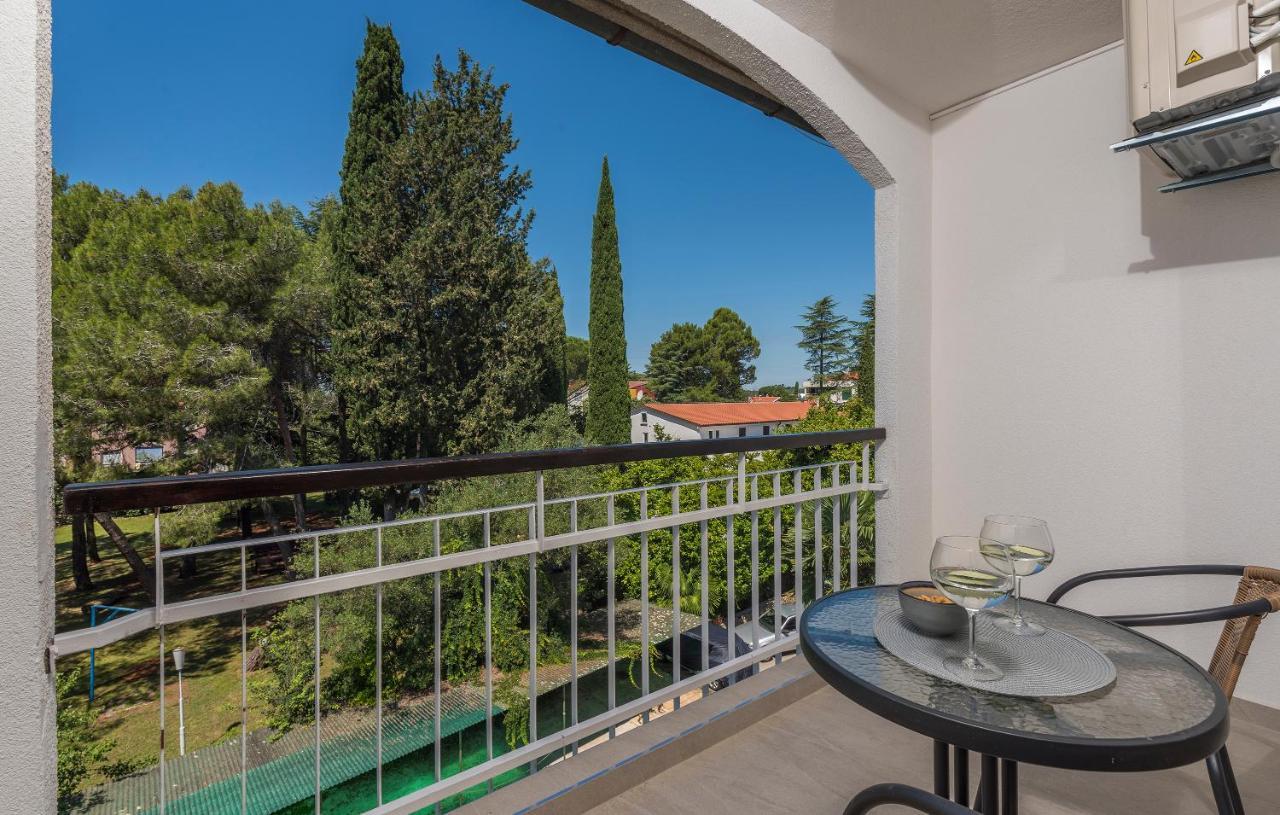 Novigrad Istria Just Renovated Stylish 2 Bedrooms Apartment Only A Few Steps From The Beach! מראה חיצוני תמונה